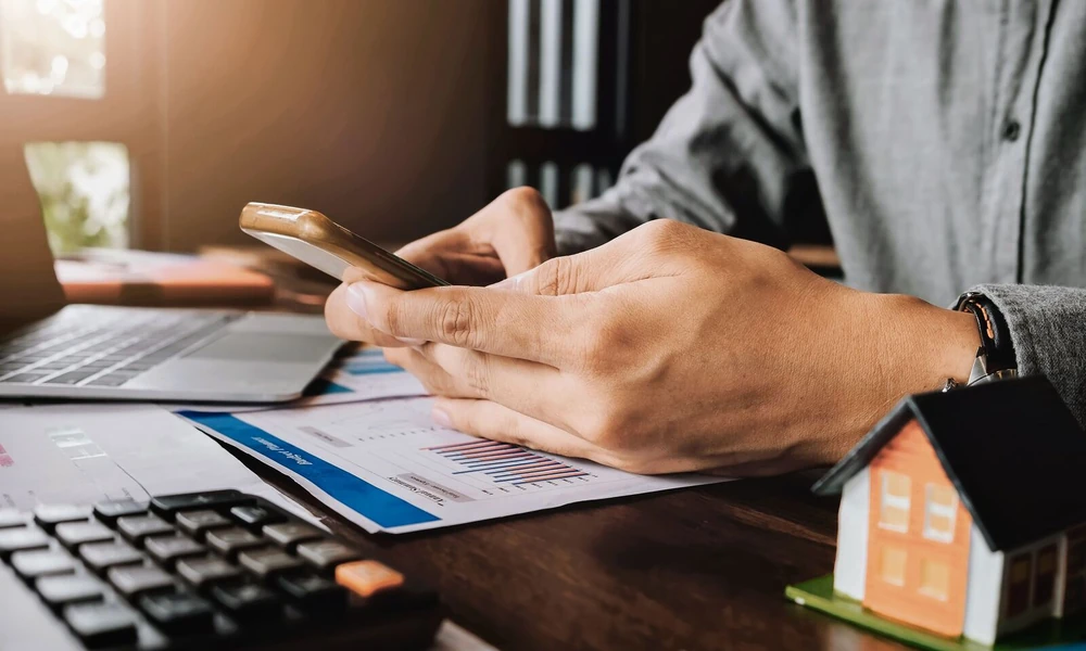 Using An Instant Loan App With Better Planning